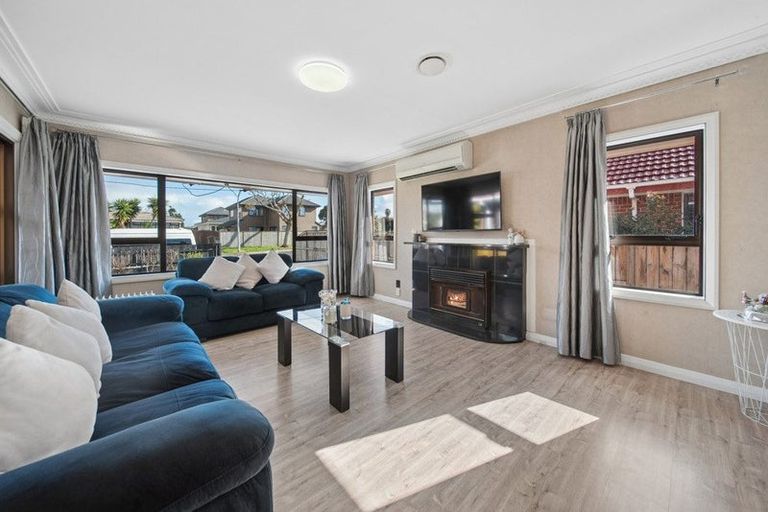 Photo of property in 3 Mckean Avenue, Manurewa, Auckland, 2102