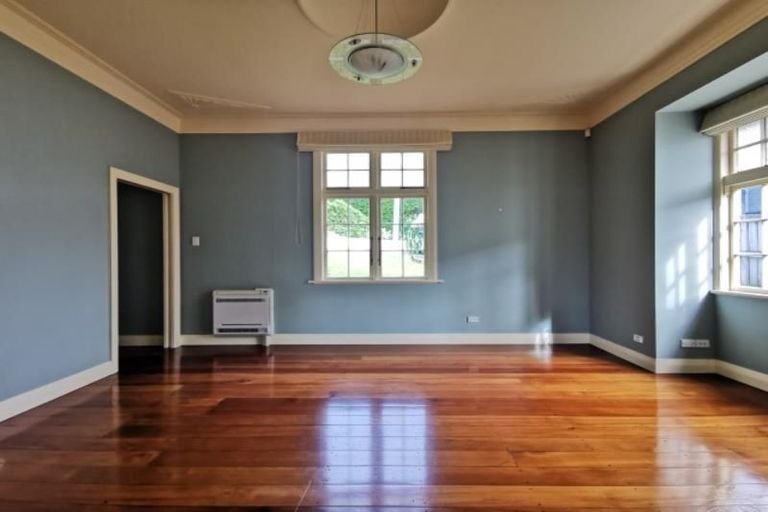 Photo of property in 3 Monowai Road, Johnsonville, Wellington, 6037