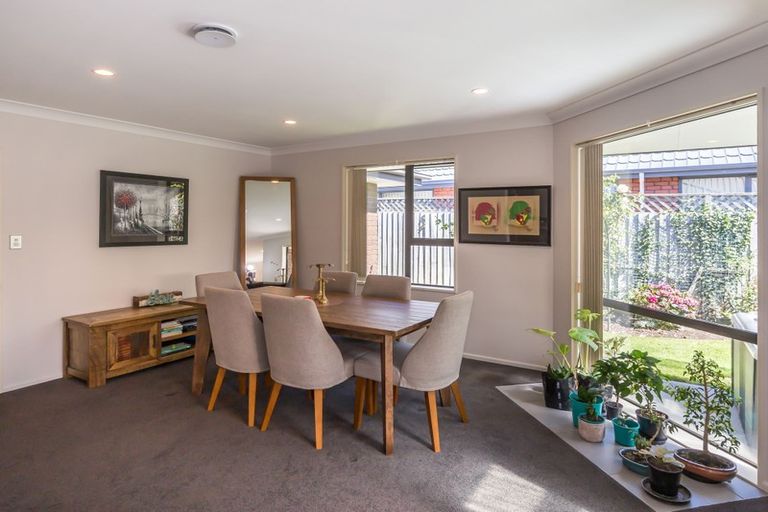 Photo of property in 24 Glamis Place, Cashmere, Christchurch, 8022