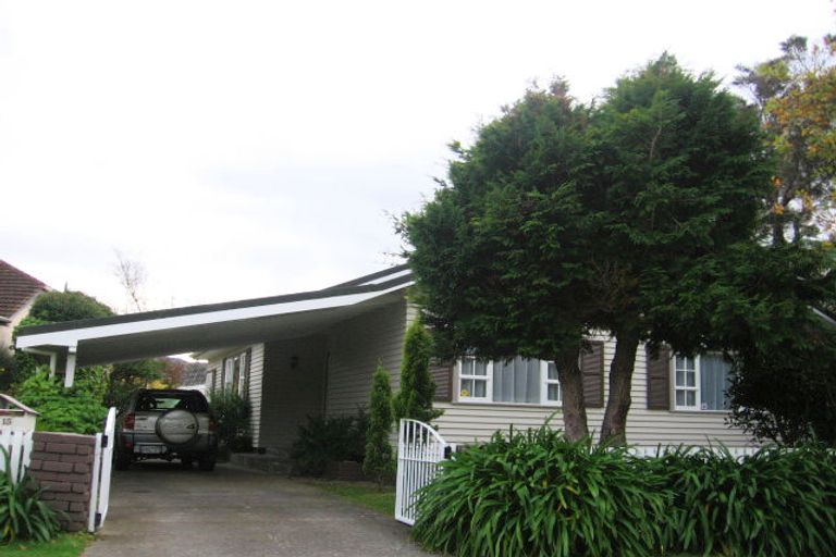 Photo of property in 15 Tawa Street, Woburn, Lower Hutt, 5010