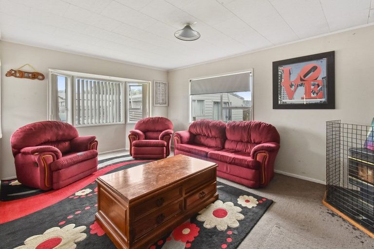 Photo of property in 32 Rangataua Place, Manurewa, Auckland, 2102