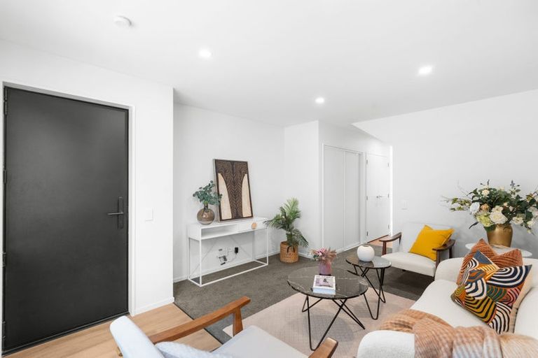 Photo of property in 2/28 Deloraine Street, Somerfield, Christchurch, 8024