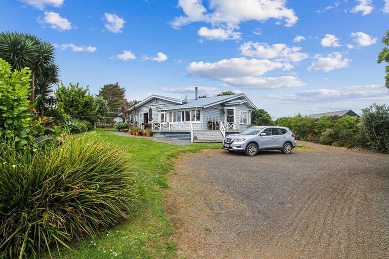 Photo of property in 42 Boyd Road, Clarks Beach, Pukekohe, 2679