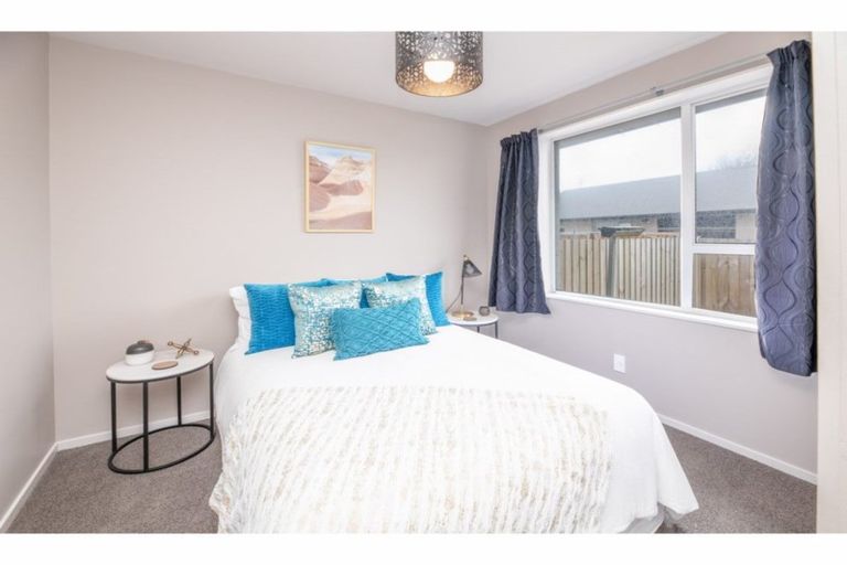 Photo of property in 1/2 Lamorna Road, Parklands, Christchurch, 8083