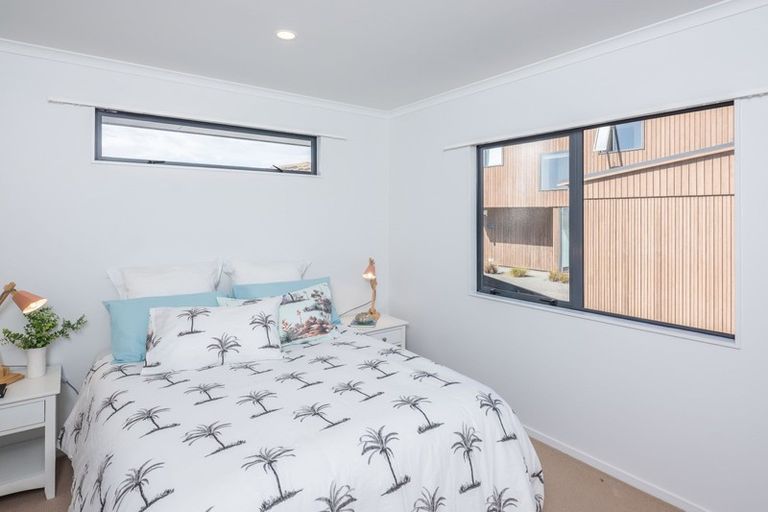 Photo of property in 90 Kentwood Drive, Woodridge, Wellington, 6037