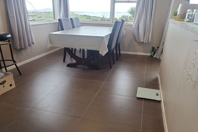 Photo of property in 105 Macleans Road, Bucklands Beach, Auckland, 2014