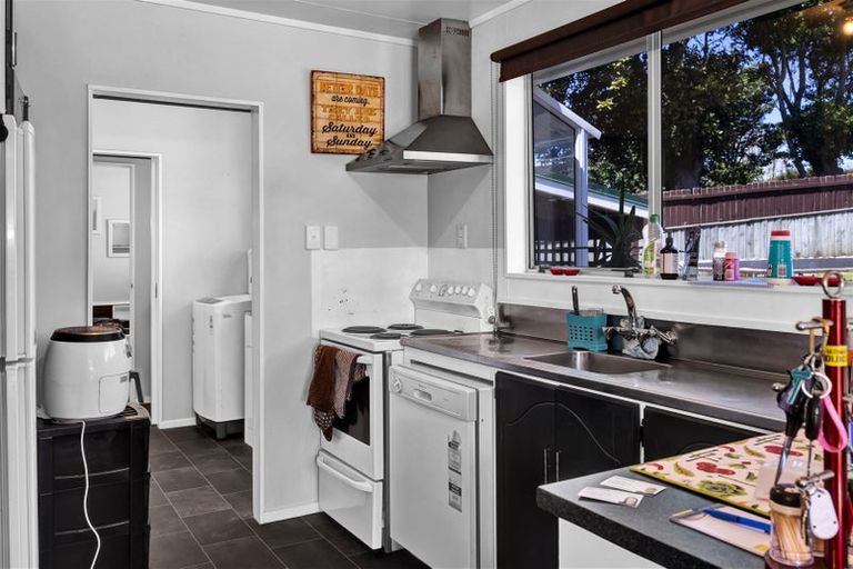 Photo of property in 48 Sole Avenue, Bell Block, New Plymouth, 4312