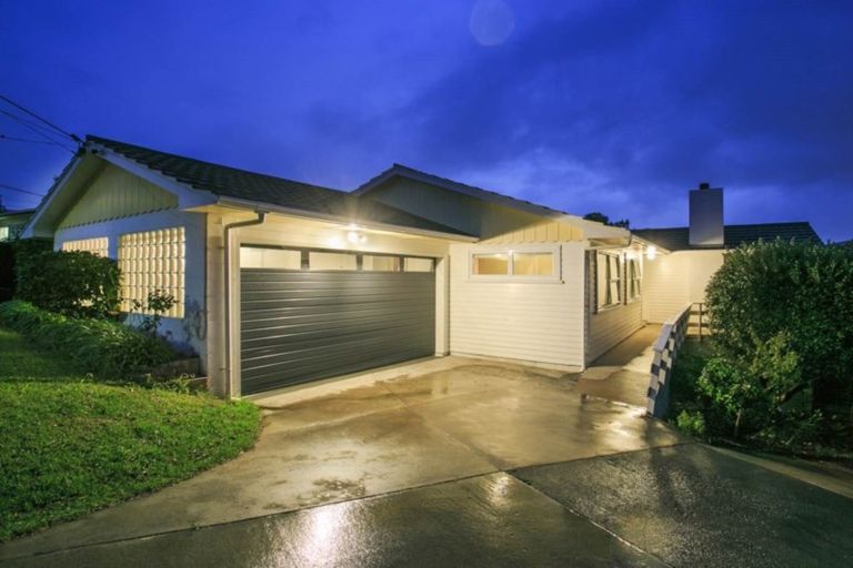 Photo of property in 26 Spencer Terrace, Hauraki, Auckland, 0622