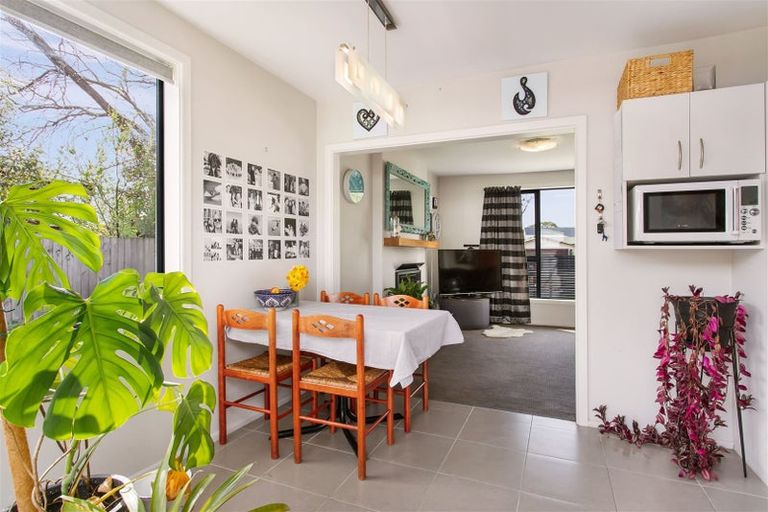 Photo of property in 3 Donnington Street, Parklands, Christchurch, 8083