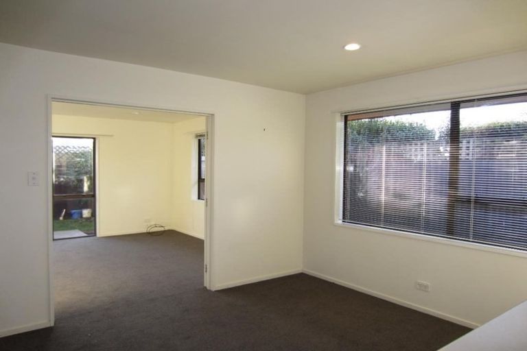 Photo of property in 12a Leacroft Street, Bishopdale, Christchurch, 8053