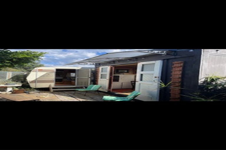 Photo of property in 20 Tasman Road, Otaki Beach, Otaki, 5512