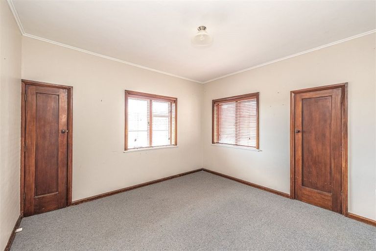 Photo of property in 63 Selwyn Crescent, College Estate, Whanganui, 4500