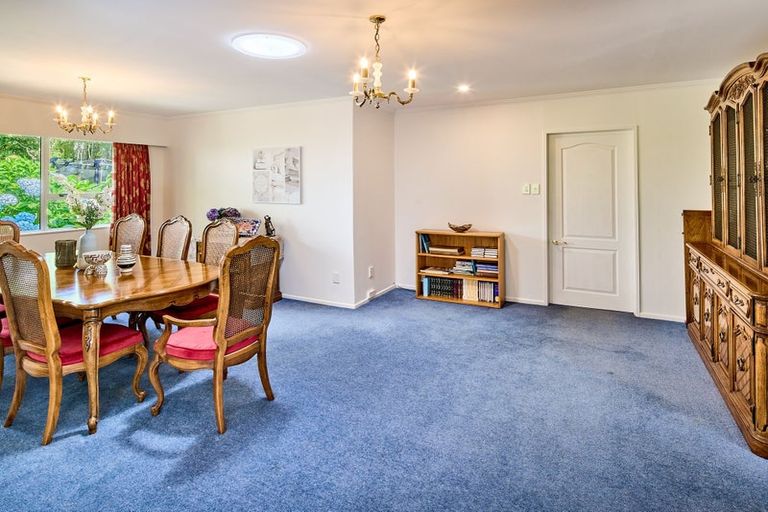 Photo of property in 7 Tui Terrace, Tawa, Wellington, 5028