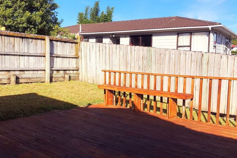 Photo of property in 142 Solar Road, Glen Eden, Auckland, 0602