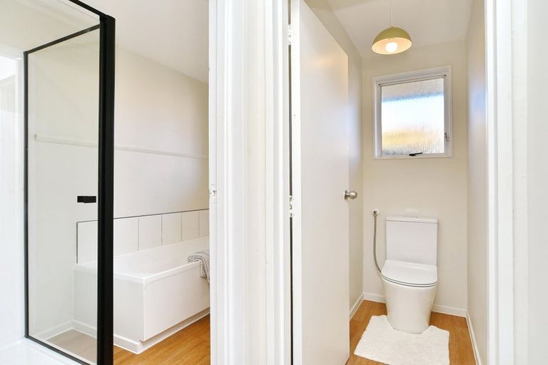 Photo of property in 2/14 Four Elms Place, Parklands, Christchurch, 8083