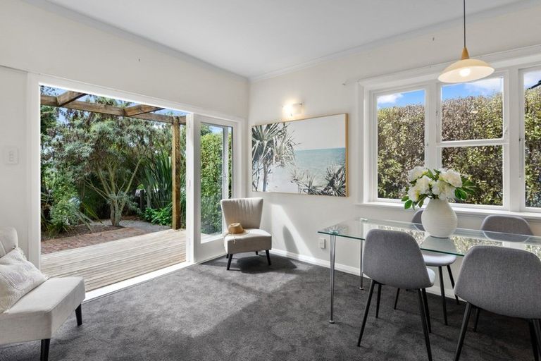 Photo of property in 350 Riverlaw Terrace, Saint Martins, Christchurch, 8022