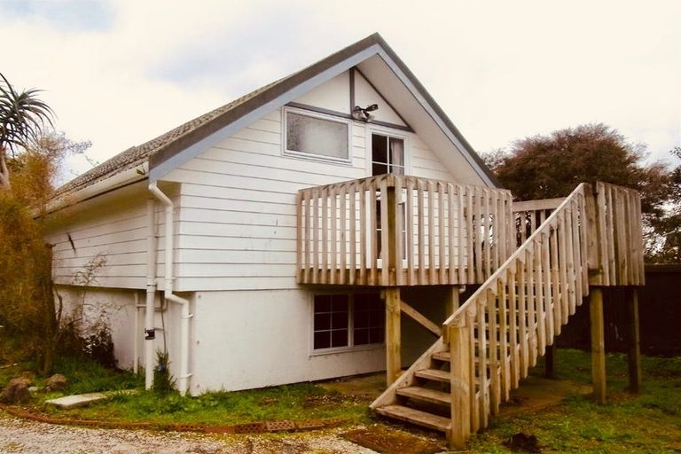 Photo of property in 111a Seaview Road, Westown, New Plymouth, 4310