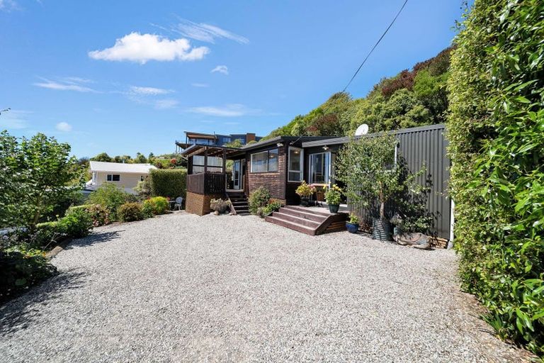 Photo of property in 100 Haven Street, Moeraki, Palmerston, 9482