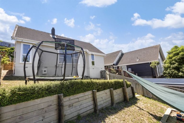 Photo of property in 11 Penryn Drive, Camborne, Porirua, 5026