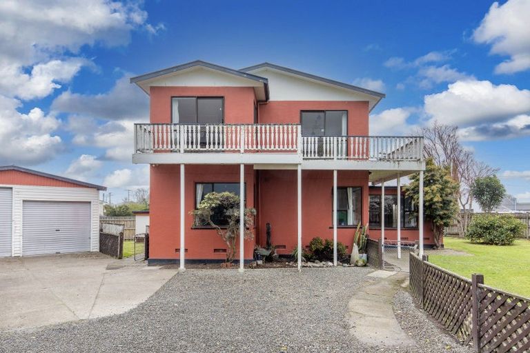Photo of property in 29 Mangahao Road, Pahiatua, 4910