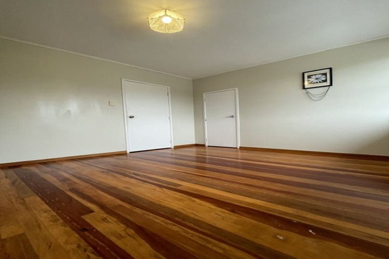 Photo of property in 221/19 Downing Street, Glenfield, Auckland, 0629