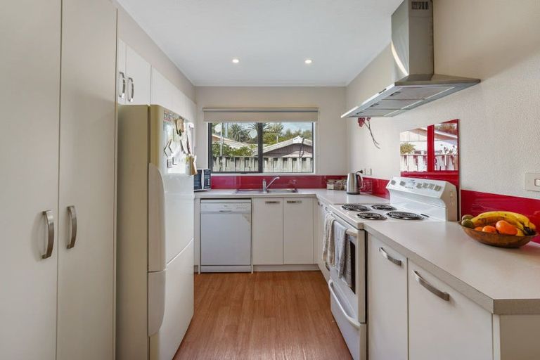 Photo of property in 66 School Road, Te Horo, Otaki, 5582