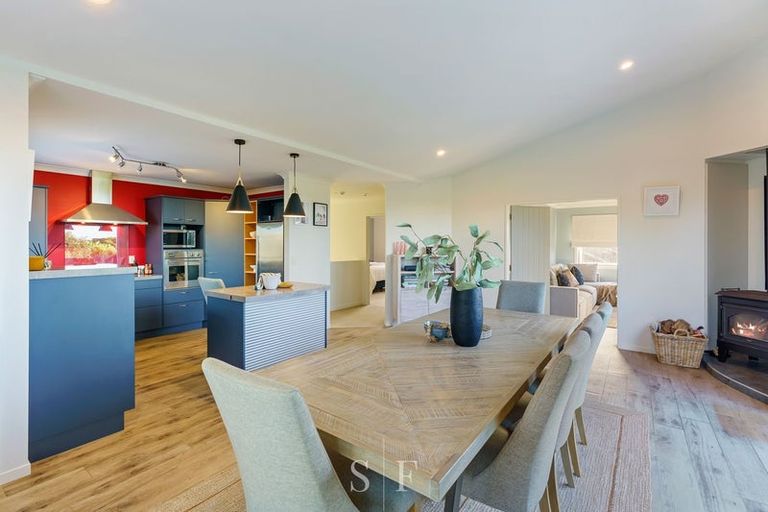 Photo of property in 155 Field Way, Waikanae Beach, Waikanae, 5036