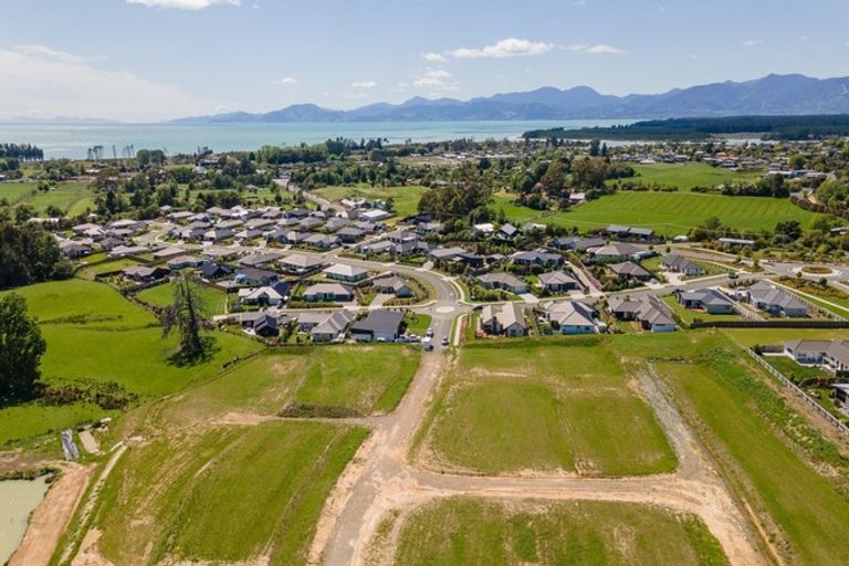 Photo of property in 1 Les Wakefield Road, Mapua, 7005