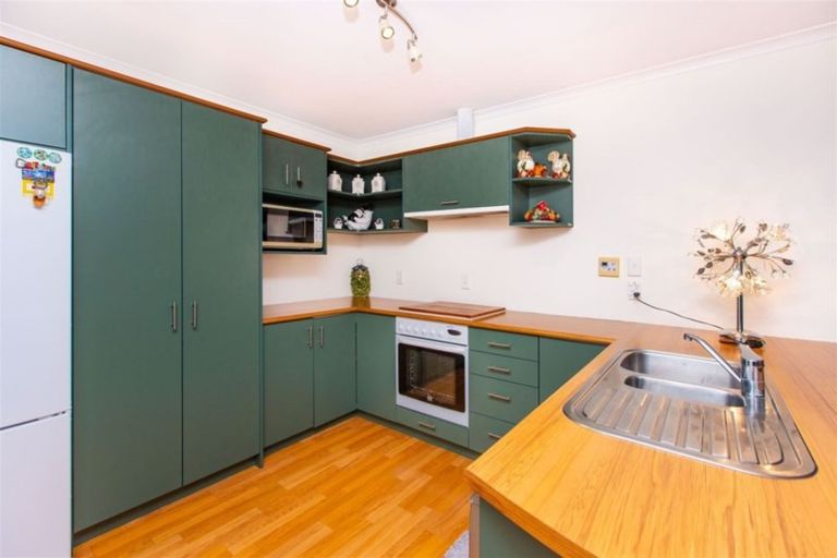 Photo of property in 9 Dixon Road, Fitzroy, Hamilton, 3206