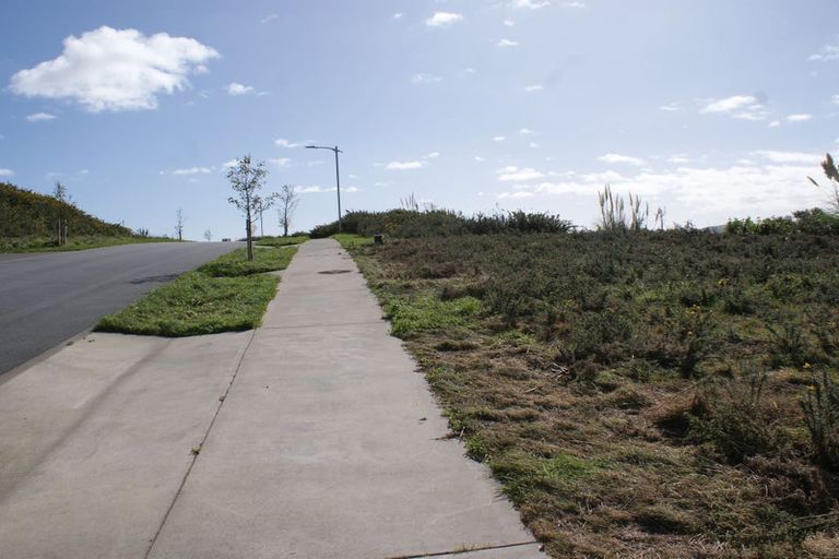 Photo of property in 8 Camber Drive, Whitby, Porirua, 5024