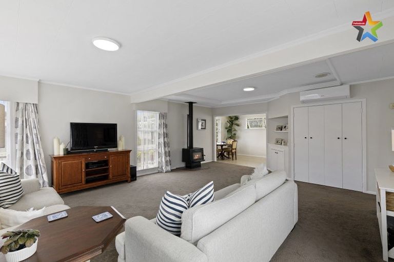 Photo of property in 29 Karamu Crescent, Wainuiomata, Lower Hutt, 5014