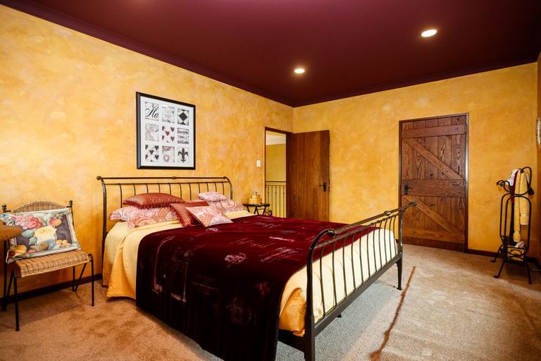 Photo of property in 7 Summerhays Street, Terrace End, Palmerston North, 4410