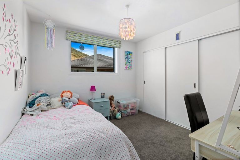 Photo of property in 74 Myles Way, Lower Shotover, Queenstown, 9304
