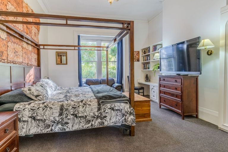 Photo of property in 25 Spenser Street, Milton, 9220