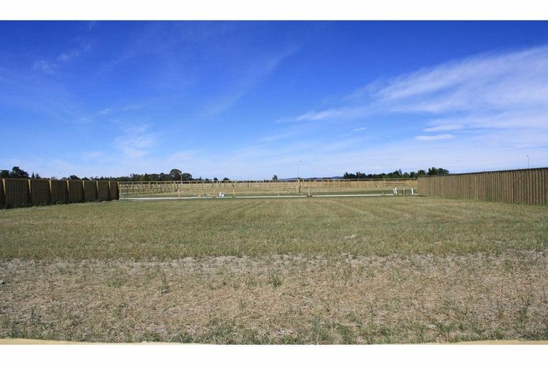 Photo of property in 3 Frank Lane, Amberley, 7481