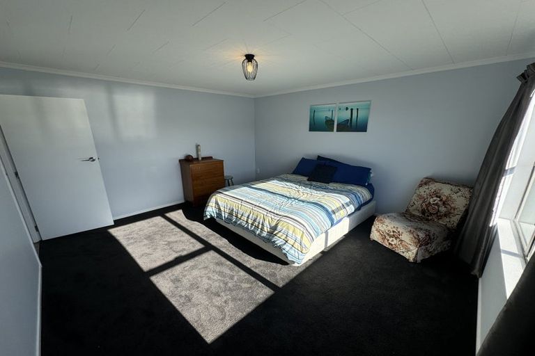 Photo of property in 13 Signal Street, Foxton Beach, Foxton, 4815