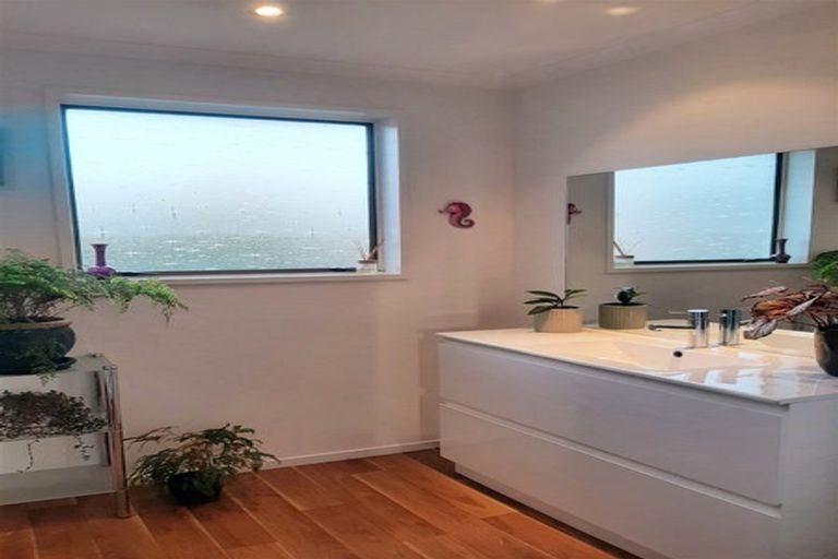 Photo of property in 4 Cicada Place, Hei Hei, Christchurch, 8042