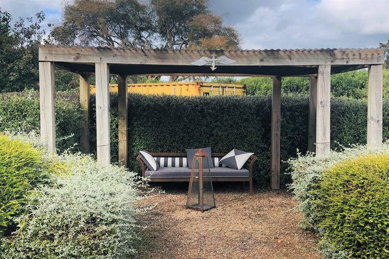 Photo of property in 22 Lowe Road, Rukuhia, Hamilton, 3282