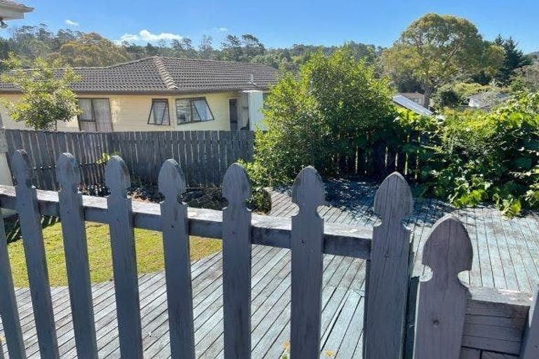 Photo of property in 6 Mayer Place, Ranui, Auckland, 0612