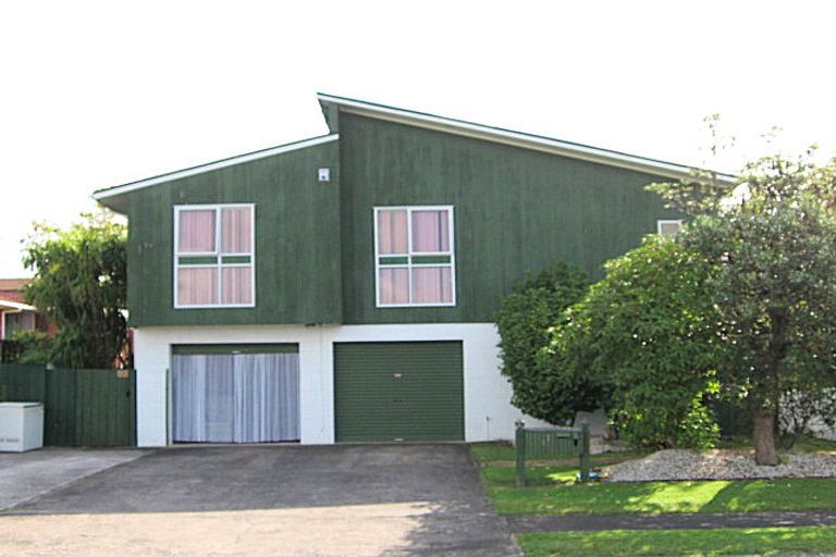 Photo of property in 17 Luton Avenue, Sunnyhills, Auckland, 2010