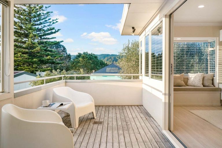 Photo of property in 102 Saint Patricks Row, Whangamata, 3620