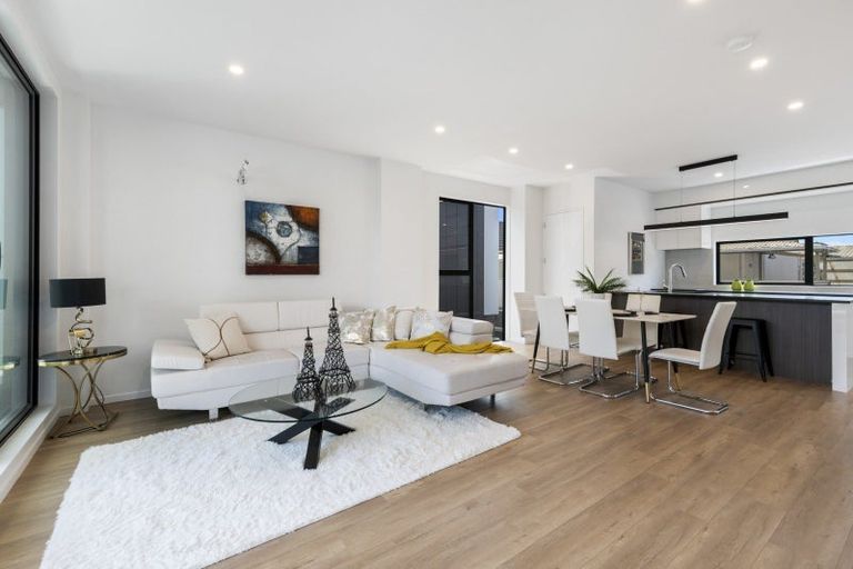 Photo of property in 1/45 Anzac Street, Takapuna, Auckland, 0622