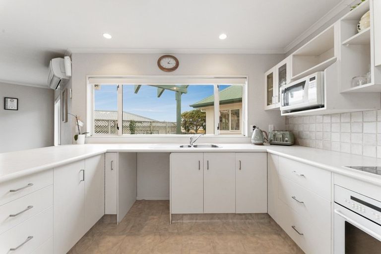 Photo of property in 11 Robinson Terrace, Rangatira Park, Taupo, 3330