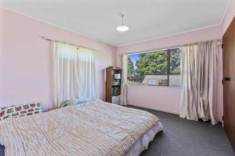 Photo of property in 11 Dunton Drive, Welcome Bay, Tauranga, 3112