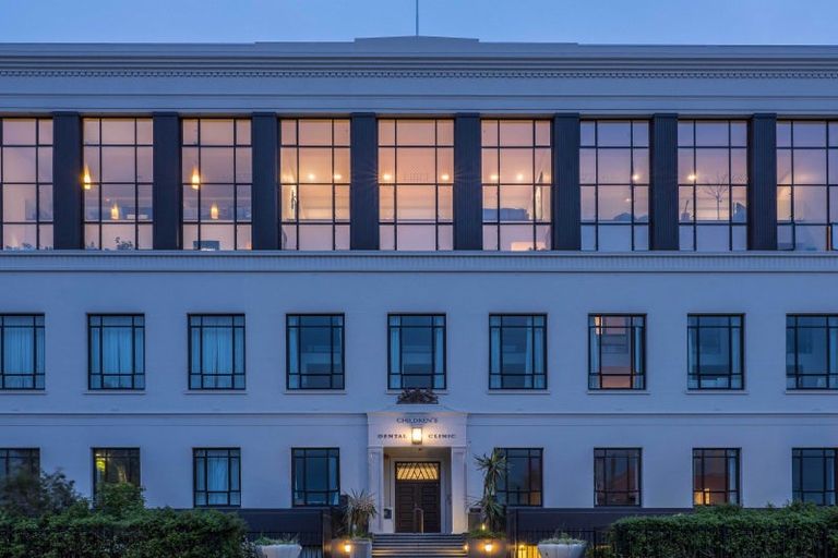 Photo of property in Augusta Apartments, 13/254 Willis Street, Te Aro, Wellington, 6011