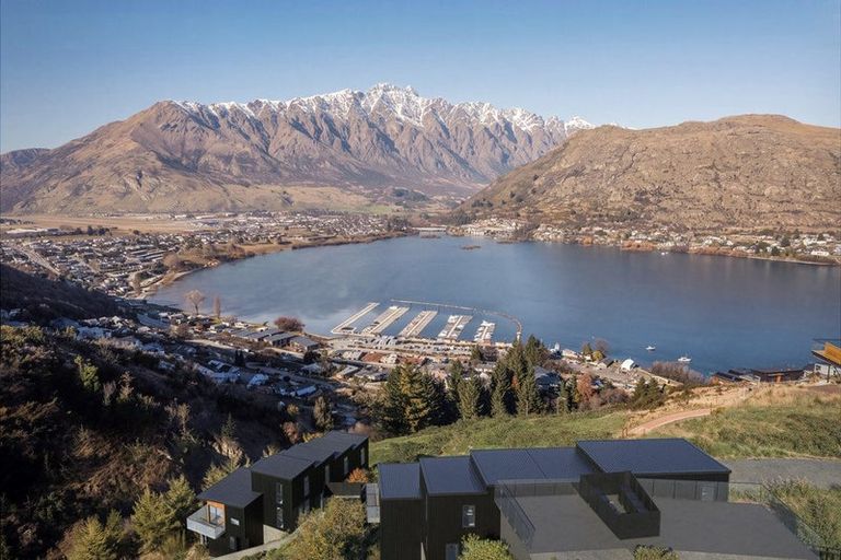 Photo of property in 88 Middleton Road, Queenstown Hill, Queenstown, 9300