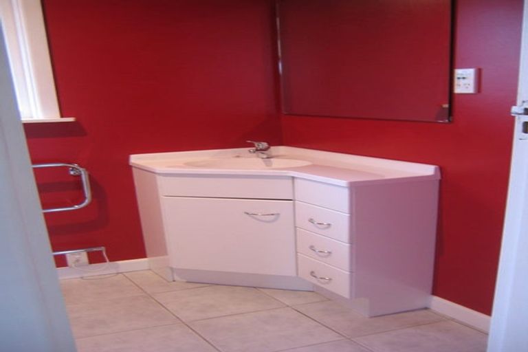 Photo of property in 77 Blankney Street, Hornby, Christchurch, 8042