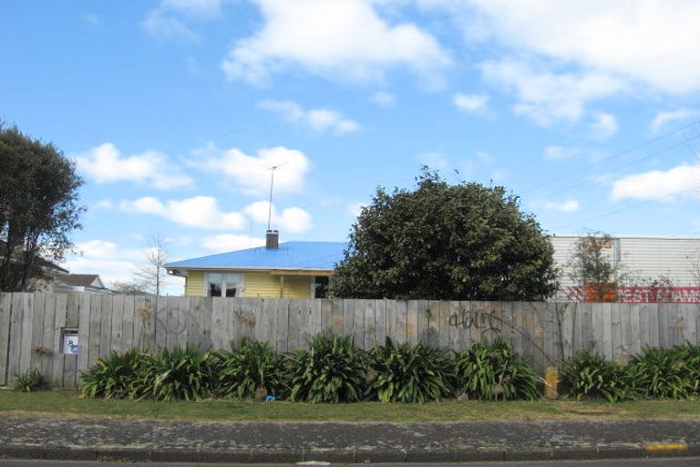 Photo of property in 8 Elizabeth Street, Papakura, 2110