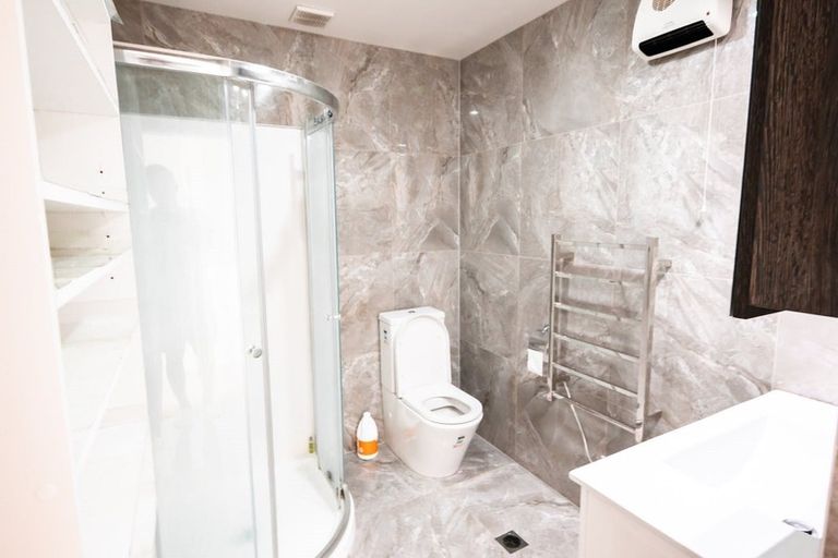 Photo of property in 9/17a Delta Avenue, New Lynn, Auckland, 0600