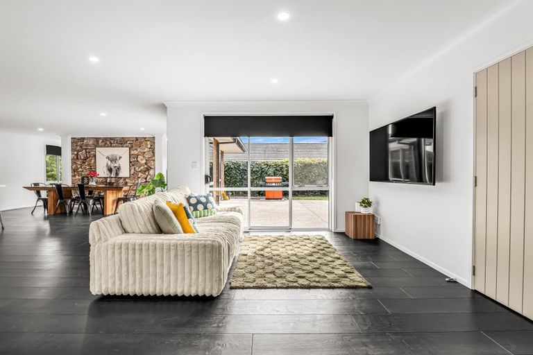 Photo of property in 73 Rexford Heights, Pyes Pa, Tauranga, 3112